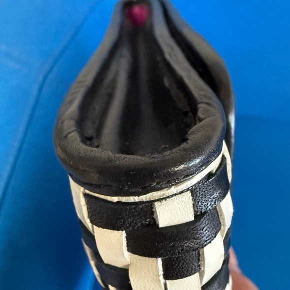 Cole Haan Black and White Leather Woven Geometric Clutch New WT - Picture 11 of 13